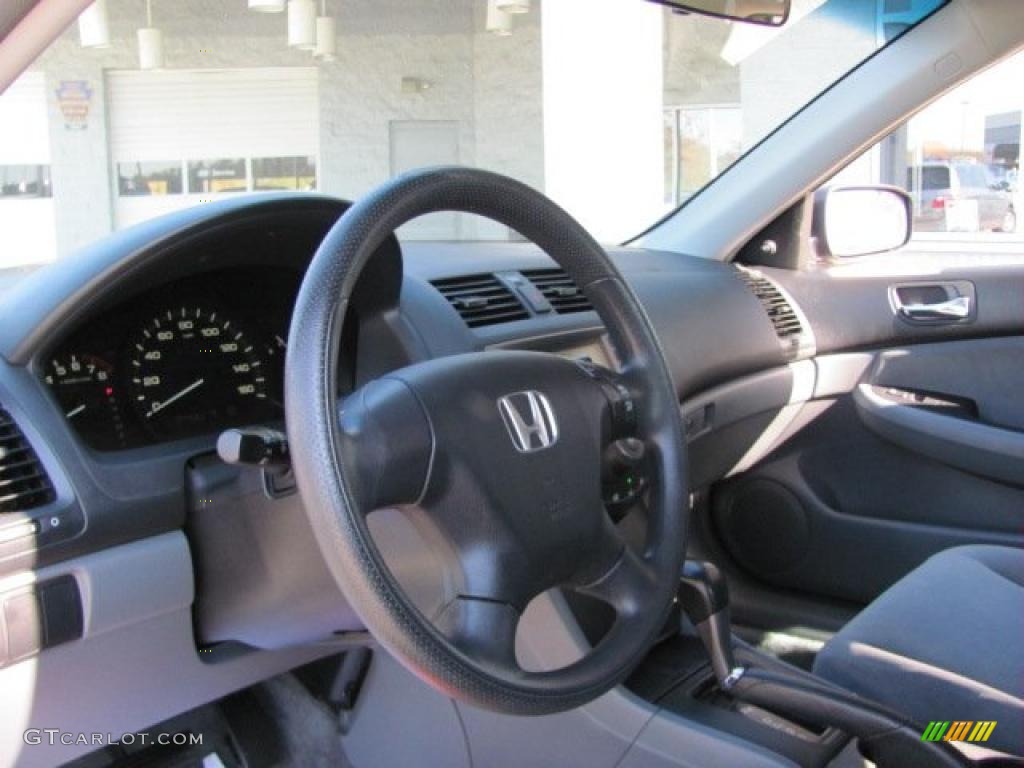 2006 Accord Value Package Sedan - Alabaster Silver Metallic / Gray photo #13