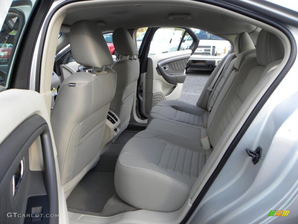 Light Stone Interior 2011 Ford Taurus SE Photo #38439692