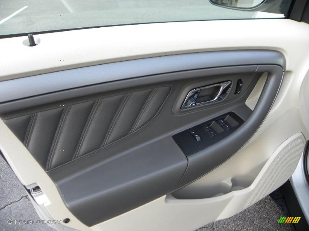 2011 Ford Taurus SE Light Stone Door Panel Photo #38439746