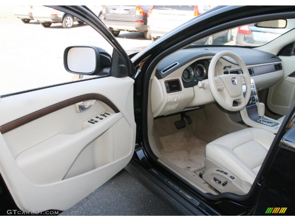 Sandstone Interior 2010 Volvo XC70 3.2 AWD Photo #38441012