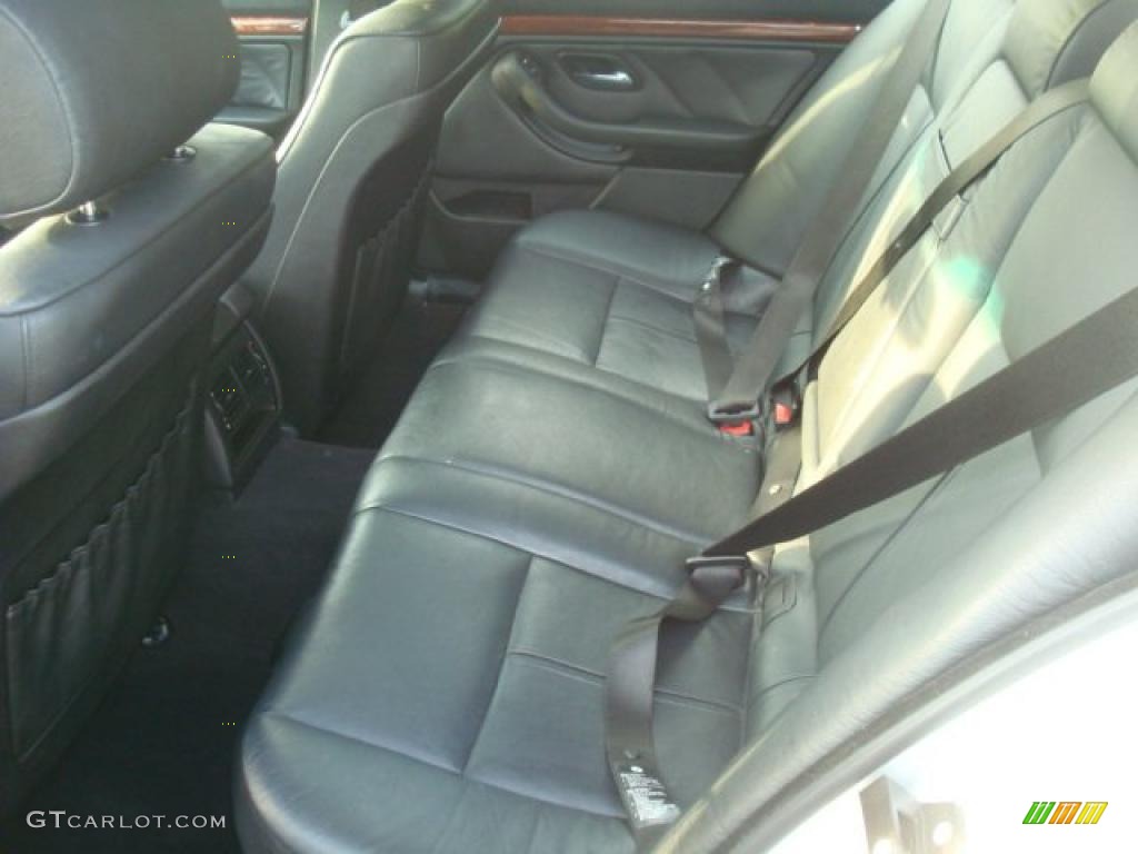 Black Interior 2002 BMW 5 Series 525i Wagon Photo #38441452