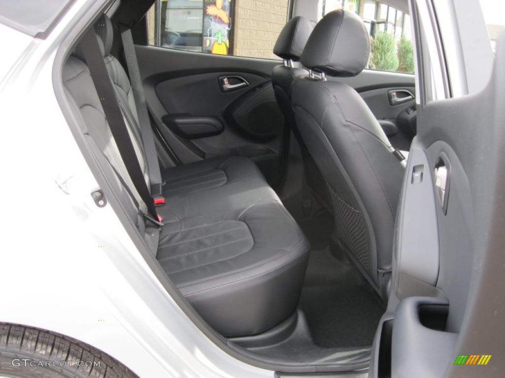 Black Interior 2010 Hyundai Tucson Limited AWD Photo #38442668