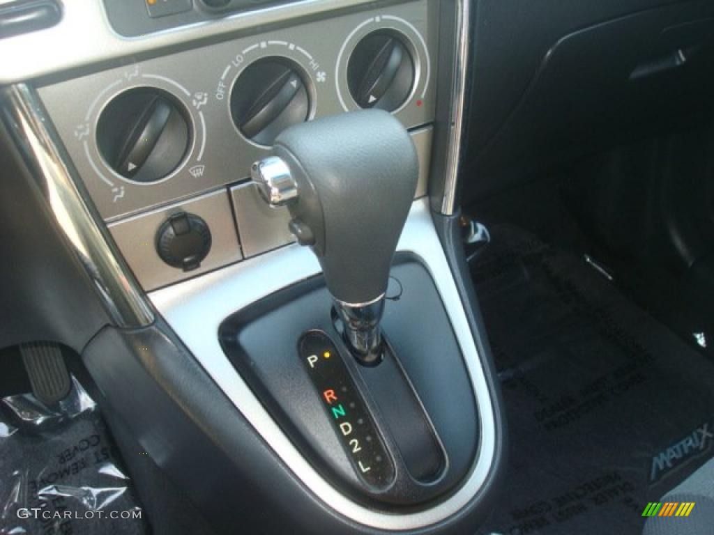 2004 Matrix  - Phantom Gray / Dark Gray photo #16