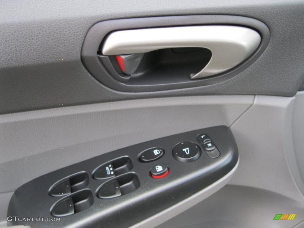 2008 Honda Civic LX Sedan Controls Photo #38443584