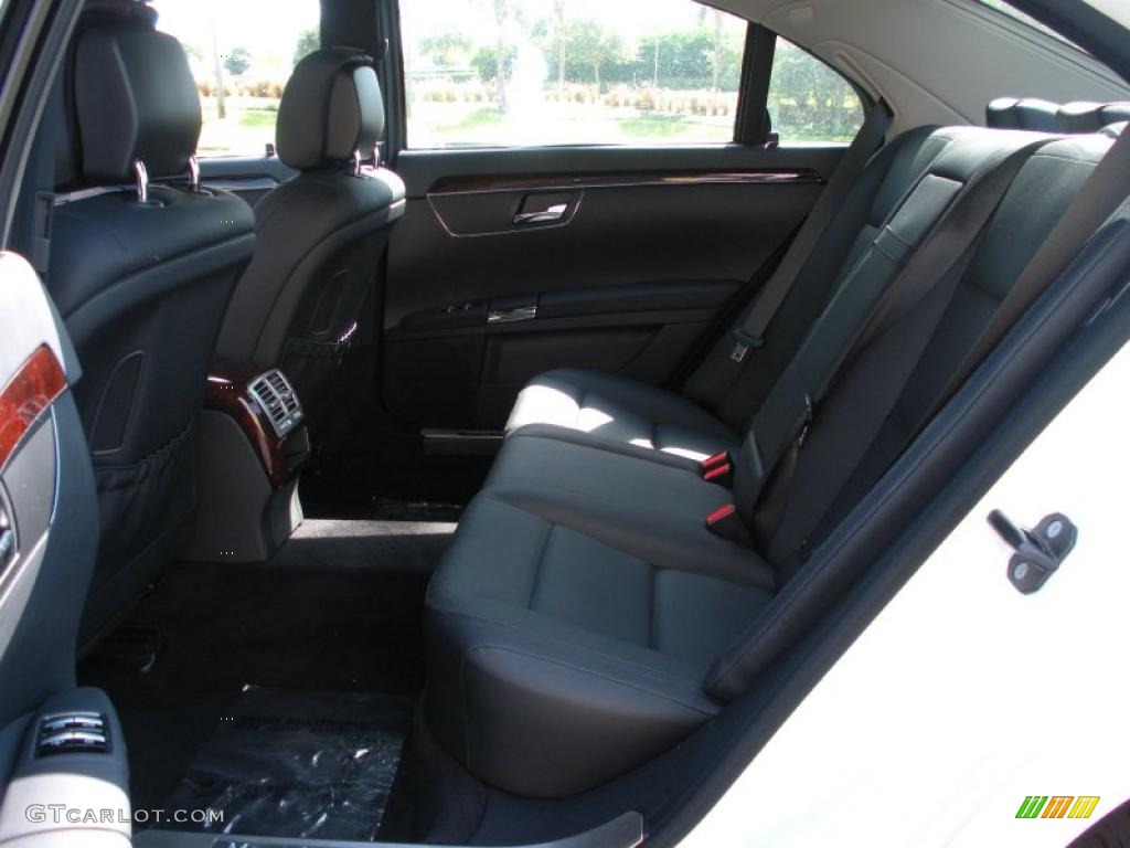 Black Interior 2010 Mercedes-Benz S 550 Sedan Photo #38444088
