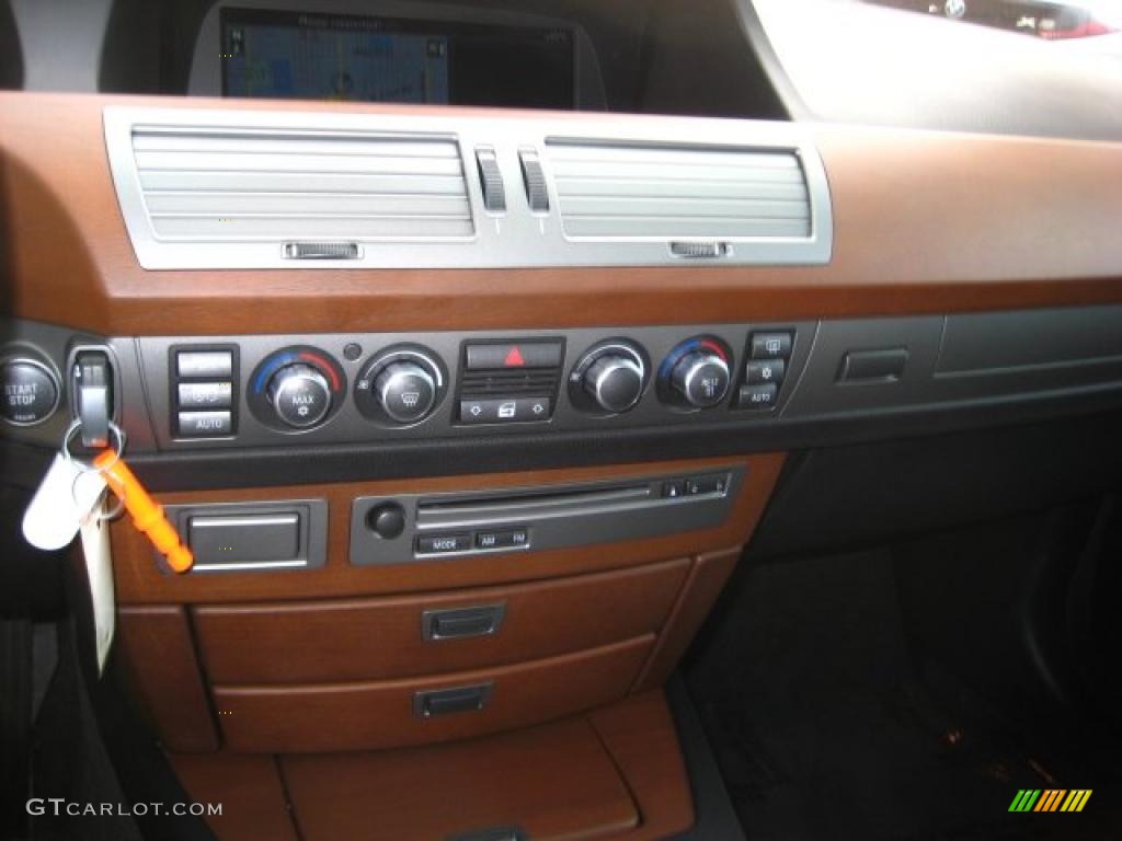 2008 7 Series 750i Sedan - Titanium Grey Metallic / Black photo #19