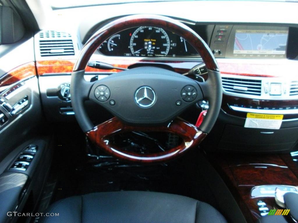 2010 Mercedes-Benz S 550 Sedan Black Dashboard Photo #38444172