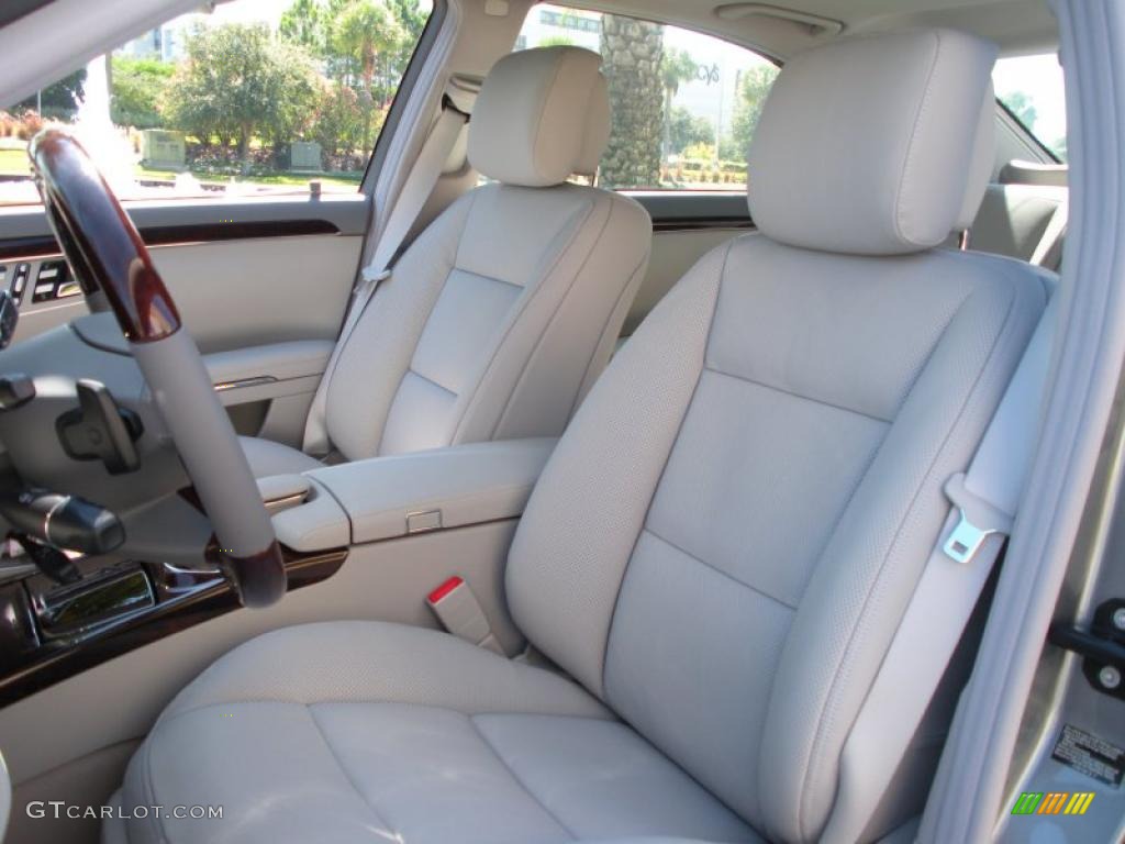 Grey/Dark Grey Interior 2010 Mercedes-Benz S 550 Sedan Photo #38444488
