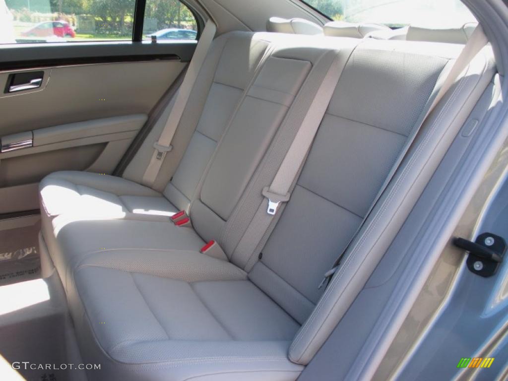Grey/Dark Grey Interior 2010 Mercedes-Benz S 550 Sedan Photo #38444516