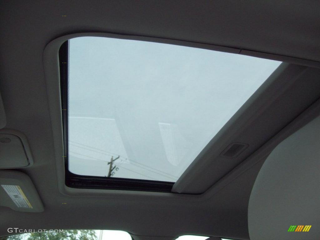 2011 Chevrolet Malibu LT Sunroof Photo #38446896