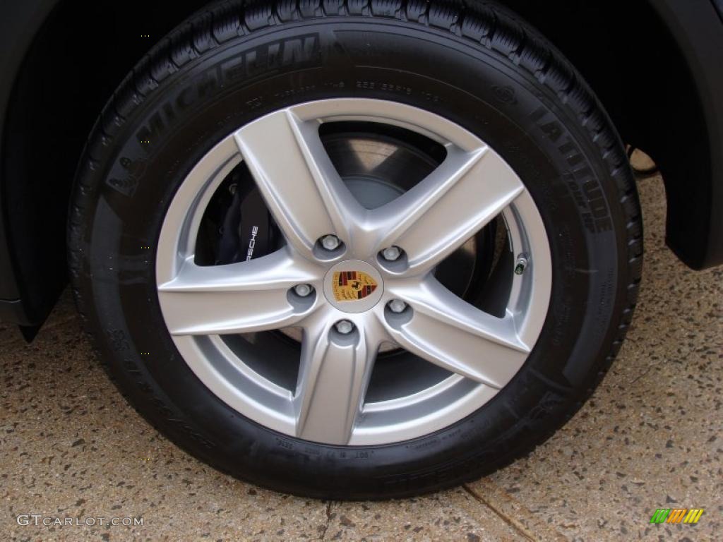 2011 Porsche Cayenne Standard Cayenne Model Wheel Photo #38447020