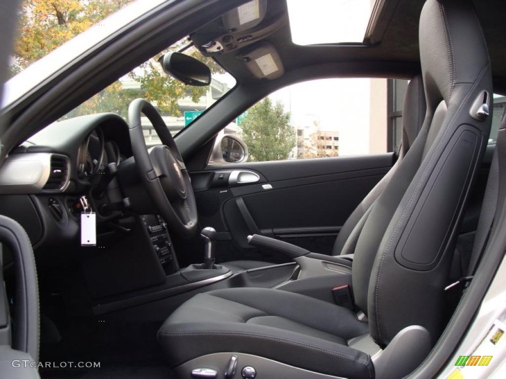 Black Interior 2011 Porsche 911 Carrera 4S Coupe Photo #38447436