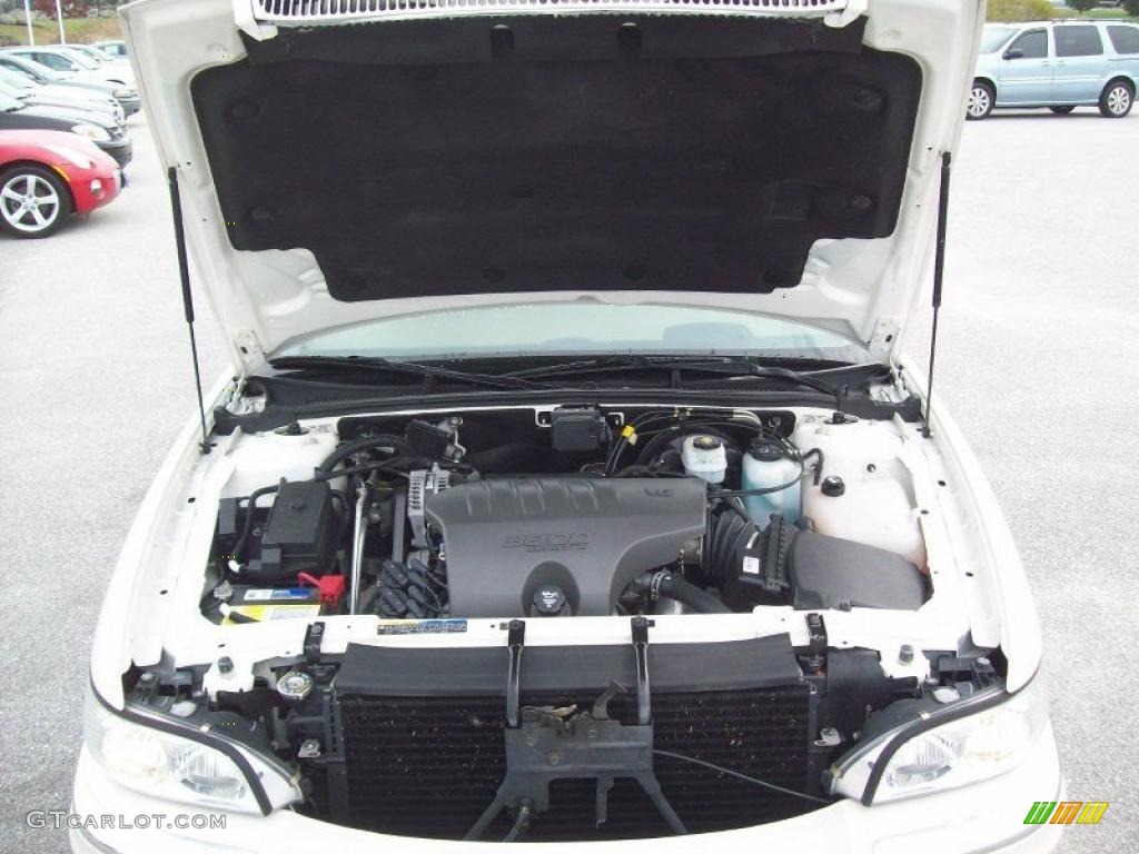 2004 Buick Park Avenue Standard Park Avenue Model 3.8 Liter OHV 12-Valve V6 Engine Photo #38448132