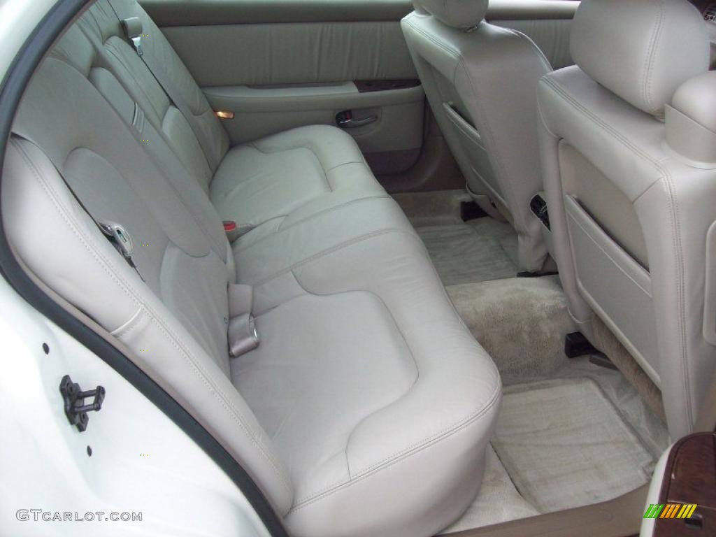 Shale Interior 2004 Buick Park Avenue Standard Park Avenue Model Photo #38448204