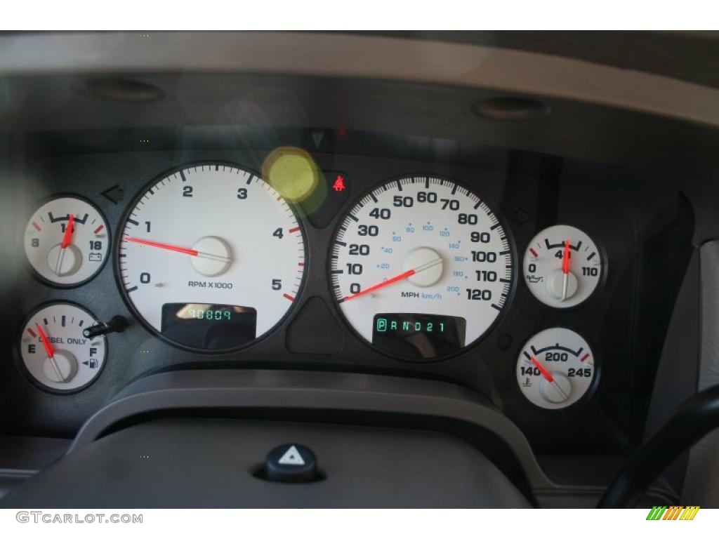 2005 Dodge Ram 2500 SLT Quad Cab 4x4 Gauges Photo #38449568