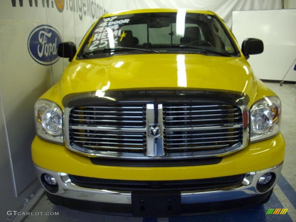 2007 Ram 1500 ST Quad Cab 4x4 - Detonator Yellow / Medium Slate Gray photo #2