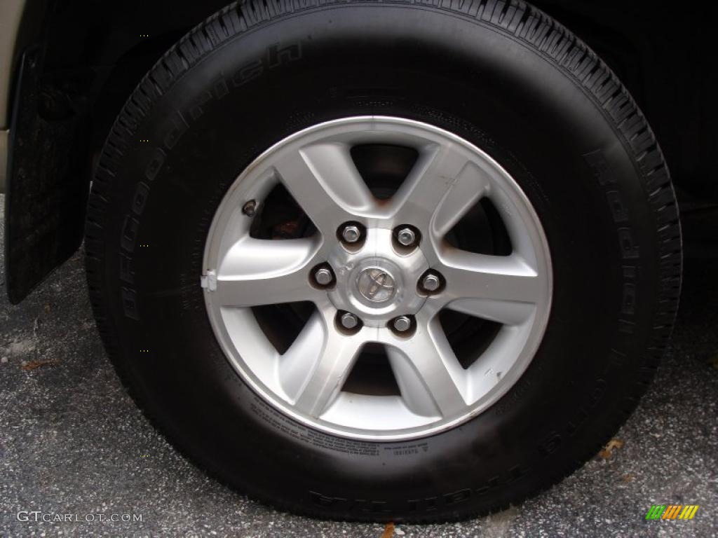2005 Toyota Sequoia SR5 4WD Wheel Photo #38450248