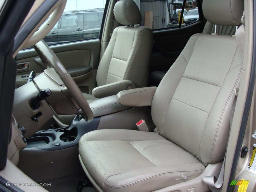 Taupe Interior 2005 Toyota Sequoia SR5 4WD Photo #38450380