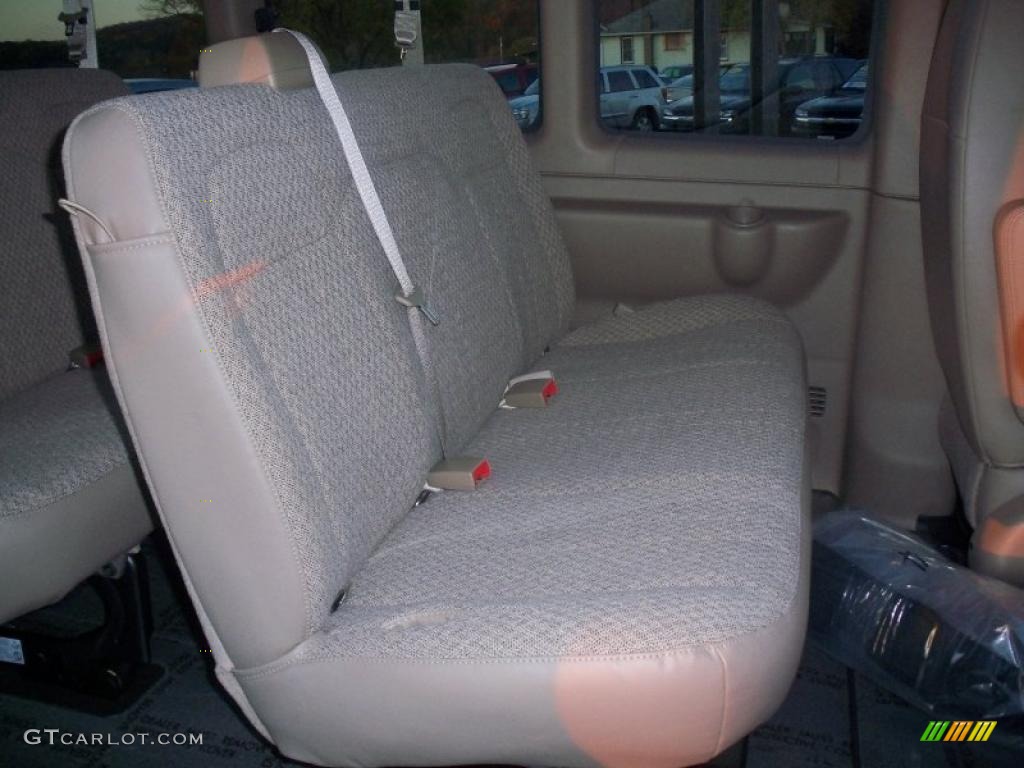 Neutral Interior 2011 Chevrolet Express LT 1500 Passenger Van Photo #38452108