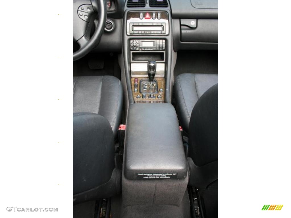 2003 Mercedes-Benz CLK 430 Cabriolet Controls Photo #38452976