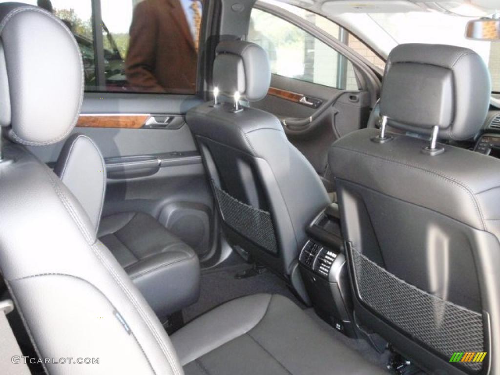 Black Interior 2011 Mercedes-Benz R 350 4Matic Photo #38454721