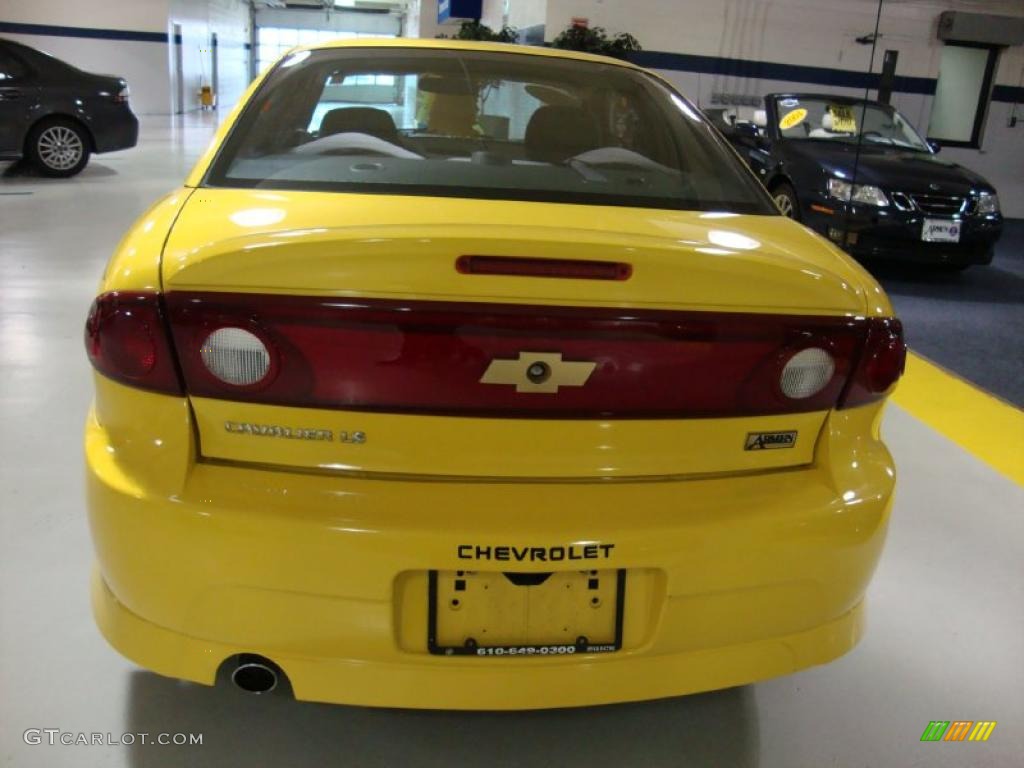 2005 Rally Yellow Chevrolet Cavalier LS Sport Coupe 38412921 Photo 8