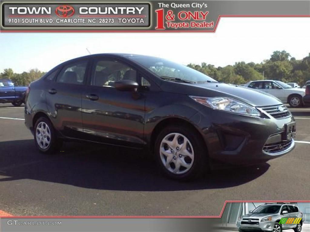 2011 Fiesta S Sedan - Monterey Grey Metallic / Light Stone/Charcoal Black Cloth photo #1