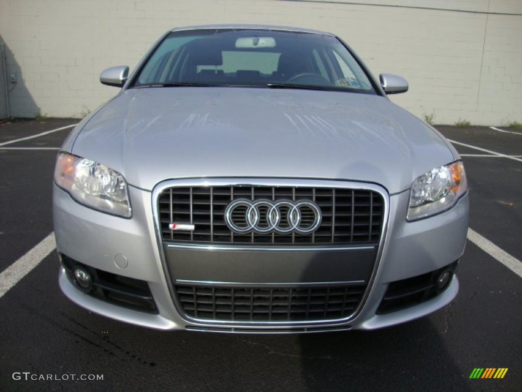 2008 A4 2.0T quattro Sedan - Light Silver Metallic / Black photo #3