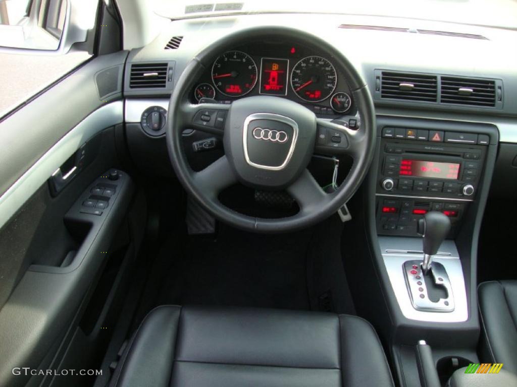2008 A4 2.0T quattro Sedan - Light Silver Metallic / Black photo #28