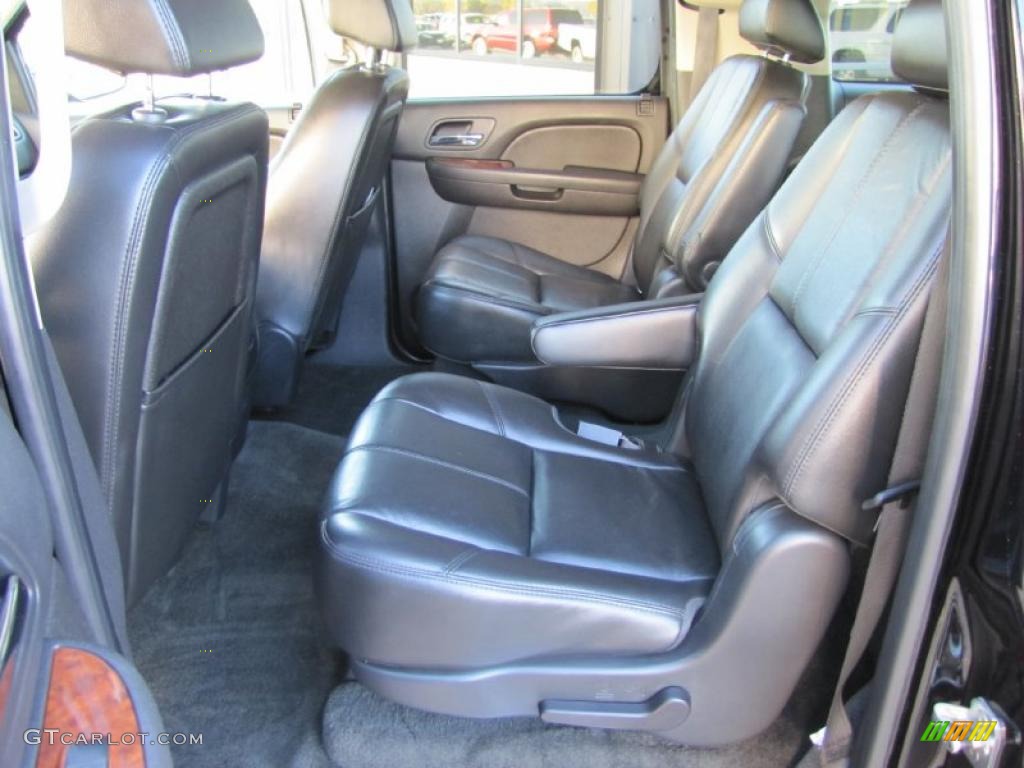 Ebony Interior 2007 Chevrolet Suburban 1500 LTZ 4x4 Photo #38460129