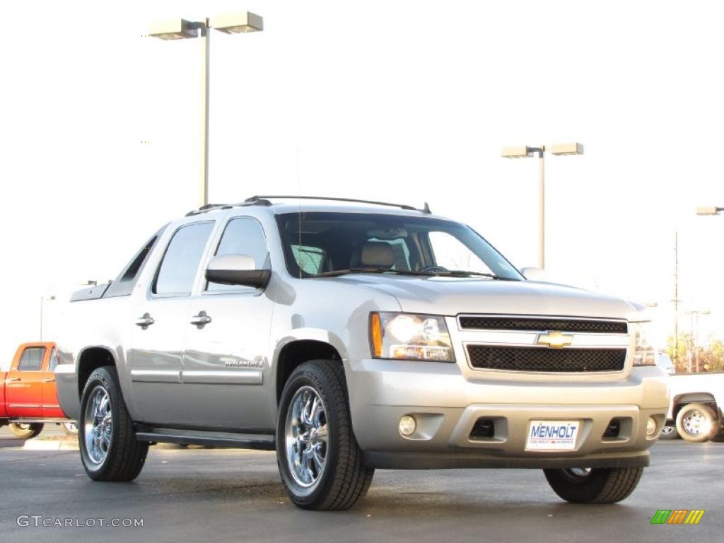 Silver Birch Metallic 2007 Chevrolet Avalanche LT 4WD Exterior Photo #38460893