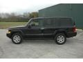 Black Clearcoat - Commander Sport 4x4 Photo No. 8