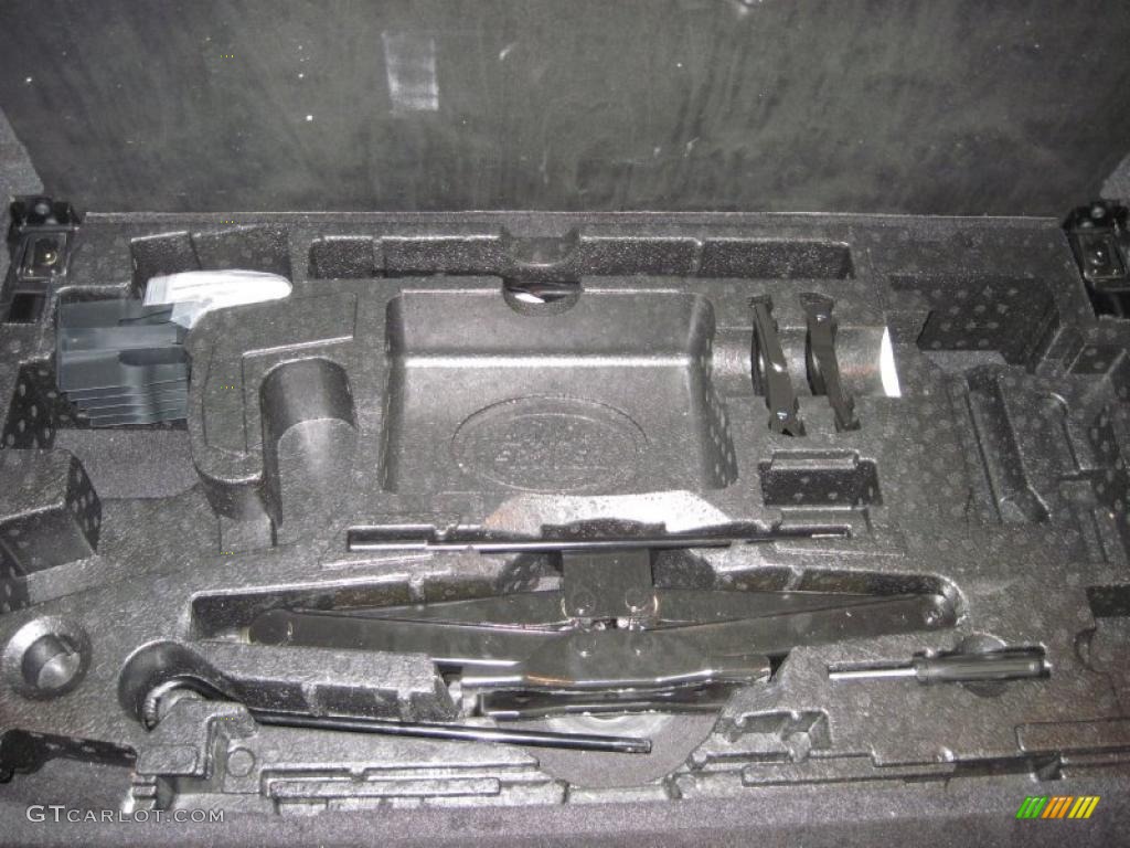 2006 Land Rover Range Rover Sport Supercharged Trunk Photo #38463113