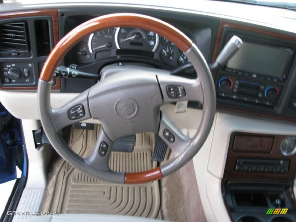 2003 Cadillac Escalade EXT AWD Shale Steering Wheel Photo #38463481
