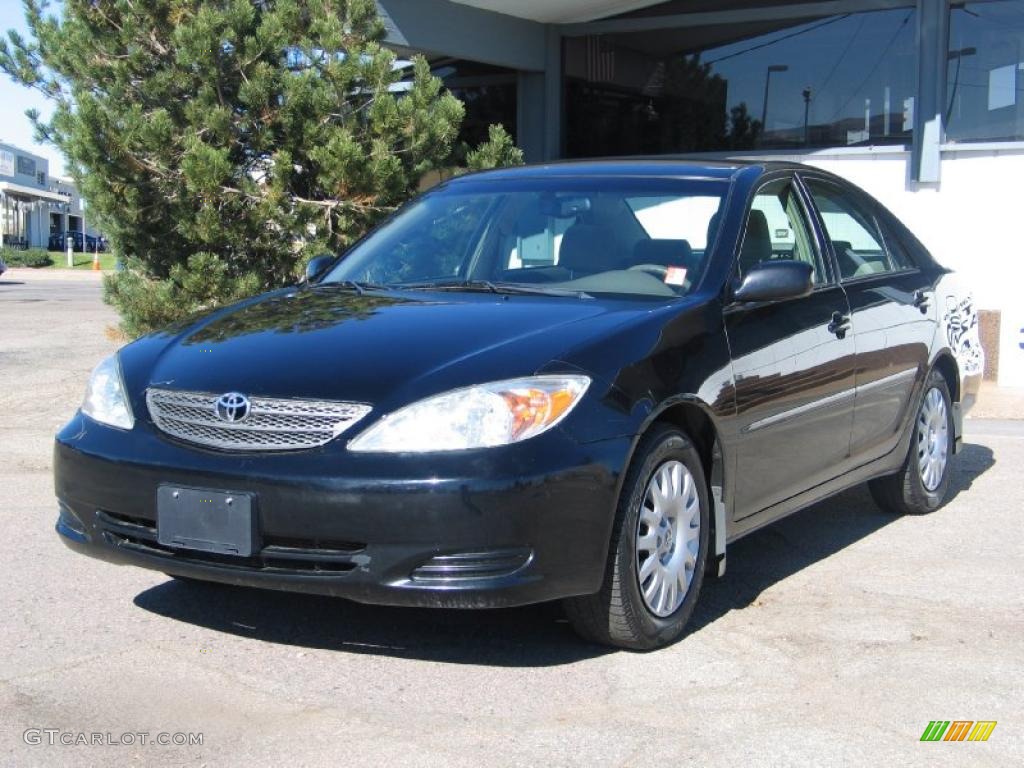 2002 Camry XLE - Black / Taupe photo #1