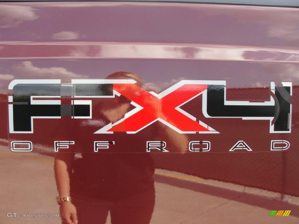 2011 F250 Super Duty Lariat Crew Cab 4x4 - Royal Red Metallic / Black Two Tone Leather photo #18