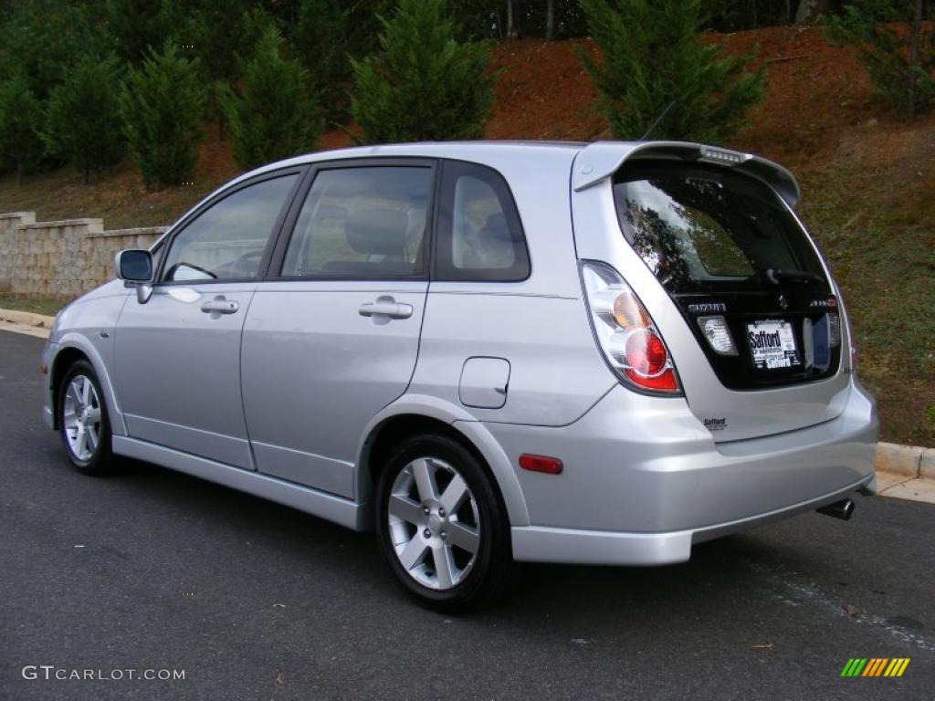 2005 Aerio SX AWD Sport Wagon - Silky Silver Metallic / Black photo #7