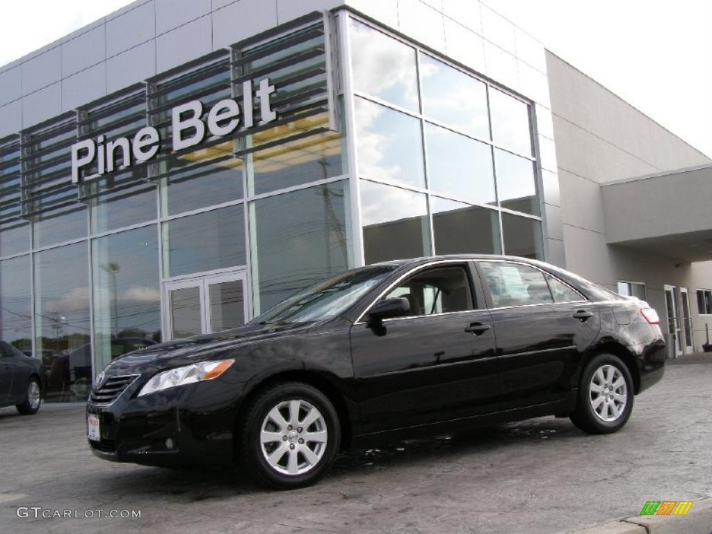 2007 Camry XLE - Black / Bisque photo #1