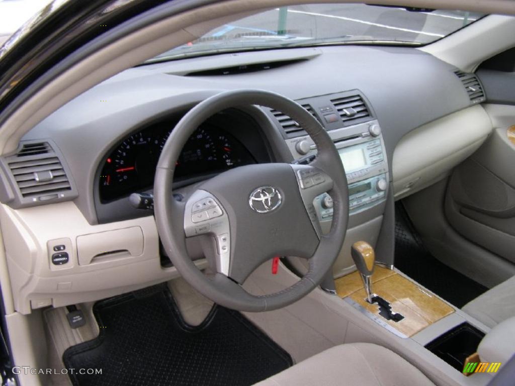 2007 Camry XLE - Black / Bisque photo #8