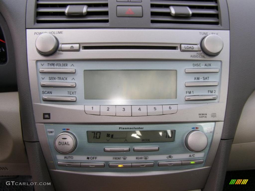 2007 Camry XLE - Black / Bisque photo #13