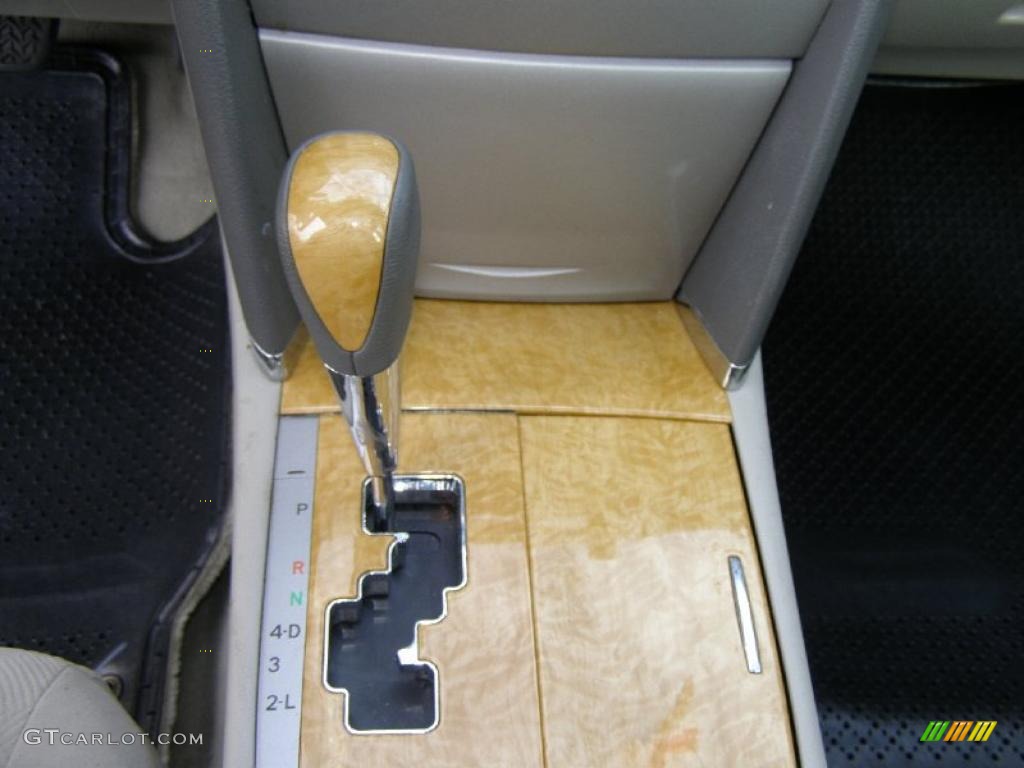 2007 Camry XLE - Black / Bisque photo #14