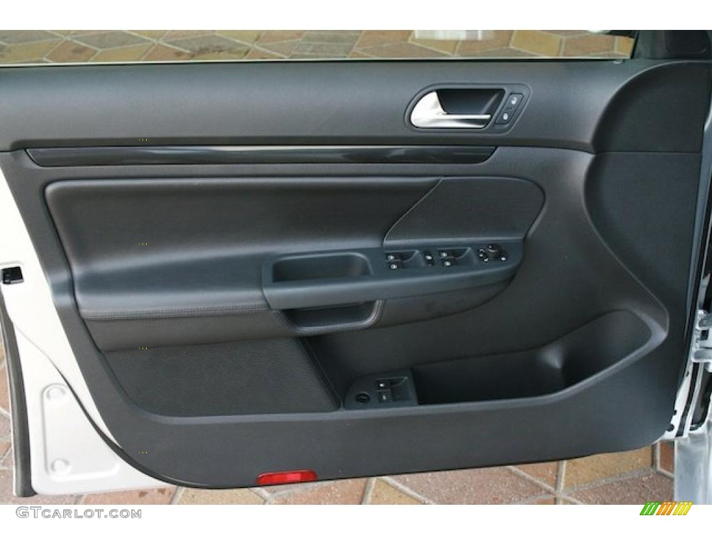 2010 Volkswagen Jetta TDI Sedan Titan Black Door Panel Photo #38466909