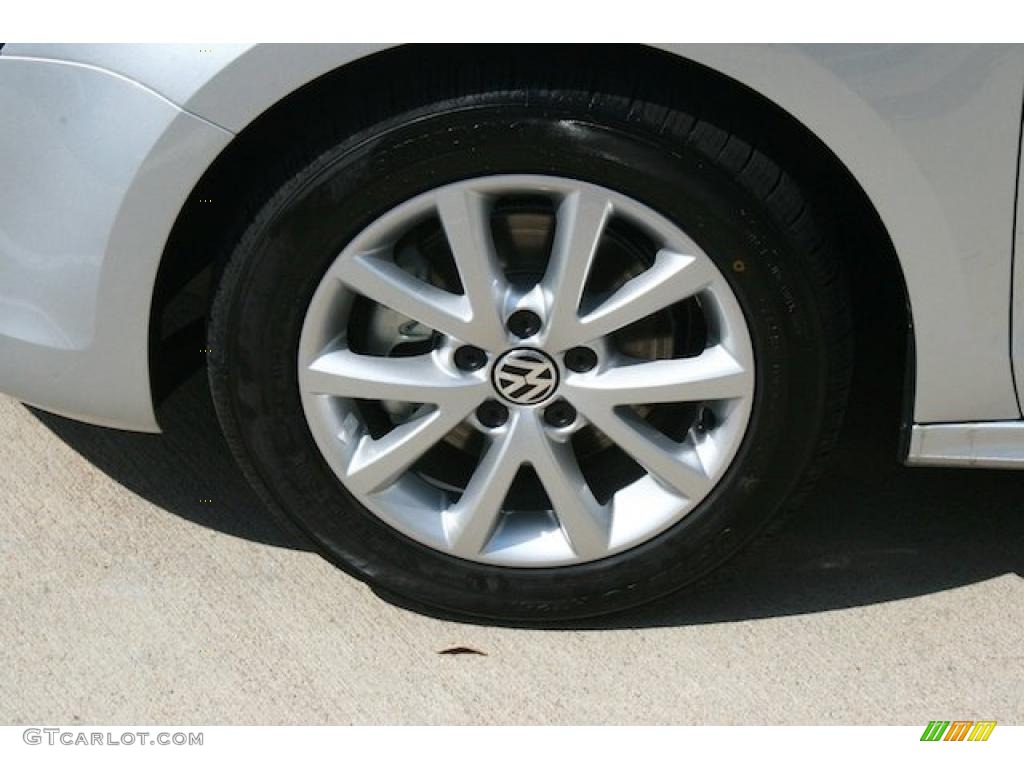 2011 Volkswagen Jetta SE Sedan Wheel Photo #38467469