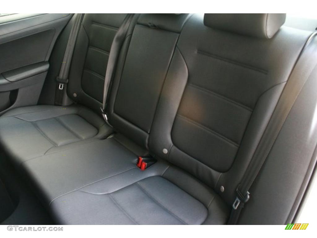 Titan Black Interior 2011 Volkswagen Jetta SE Sedan Photo #38467593