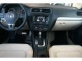 Cornsilk Beige 2011 Volkswagen Jetta SEL Sedan Dashboard