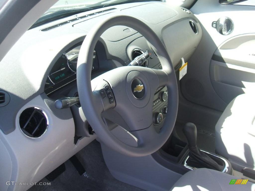 2011 Chevrolet HHR LS Gray Dashboard Photo #38467869
