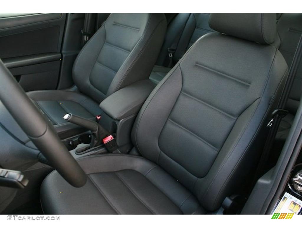 Titan Black Interior 2011 Volkswagen Jetta SE Sedan Photo #38468209