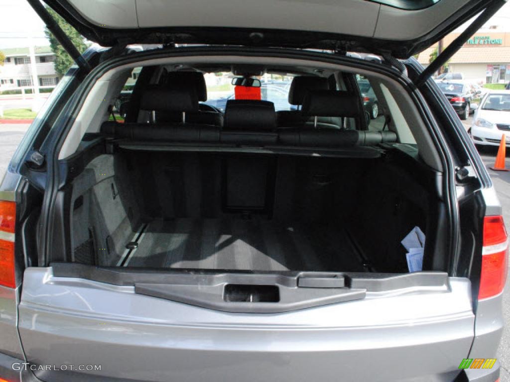 2007 BMW X5 3.0si Trunk Photo #38468405
