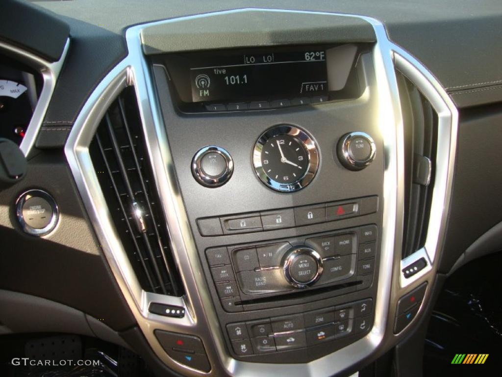 2011 Cadillac SRX FWD Controls Photo #38471793