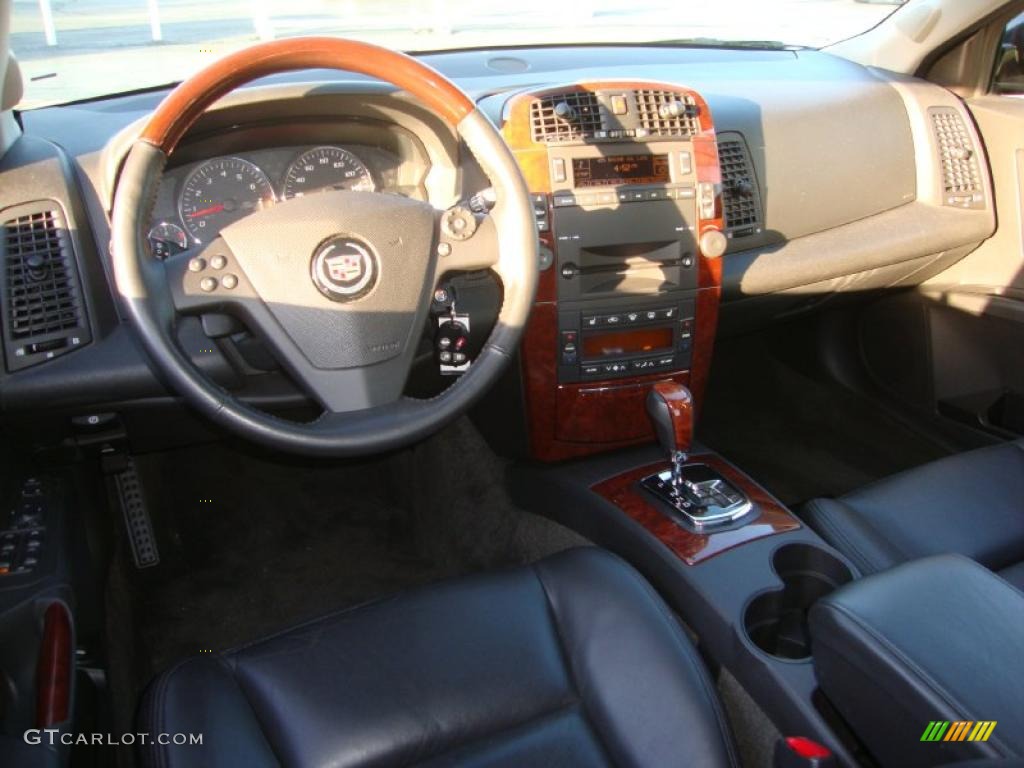 2006 CTS Sedan - Blackberry / Ebony photo #9